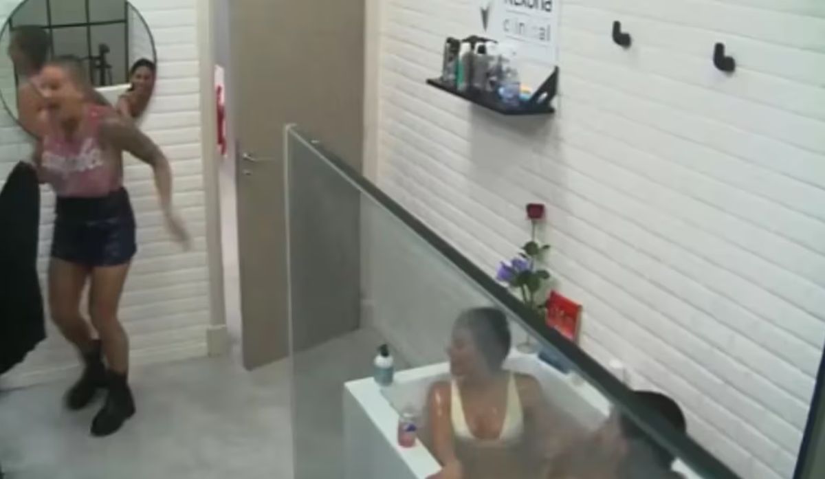 &nbsp;Furia de Gran Hermano 2023″ encontró a Rosina y Lucía JUNTAS en la bañadera: su reacción&nbsp;