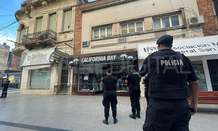 Aire de Santa Fe | California Bay homicidio Pelusa Farías cambista peatonal santa fe editada.jpg