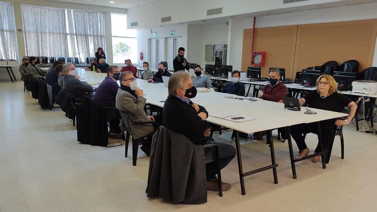 El Comit&eacute; de crisis se reuni&oacute; este mi&eacute;rcoles y eval&uacute;a reducir los d&iacute;as habilitados para reuniones afectivas.&nbsp;