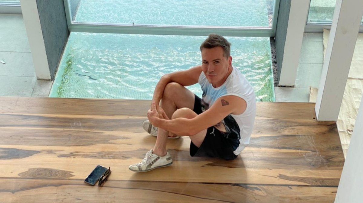 Pileta y cascada en medio del living: Guido Süller mostró detalles de su mansión&nbsp;