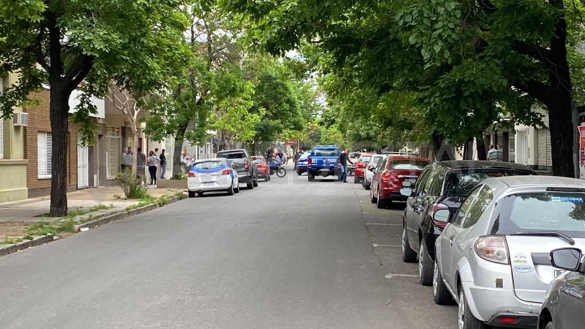 Disparos de arma de fuego y cuatro detenidos en pleno centro de Santa Fe