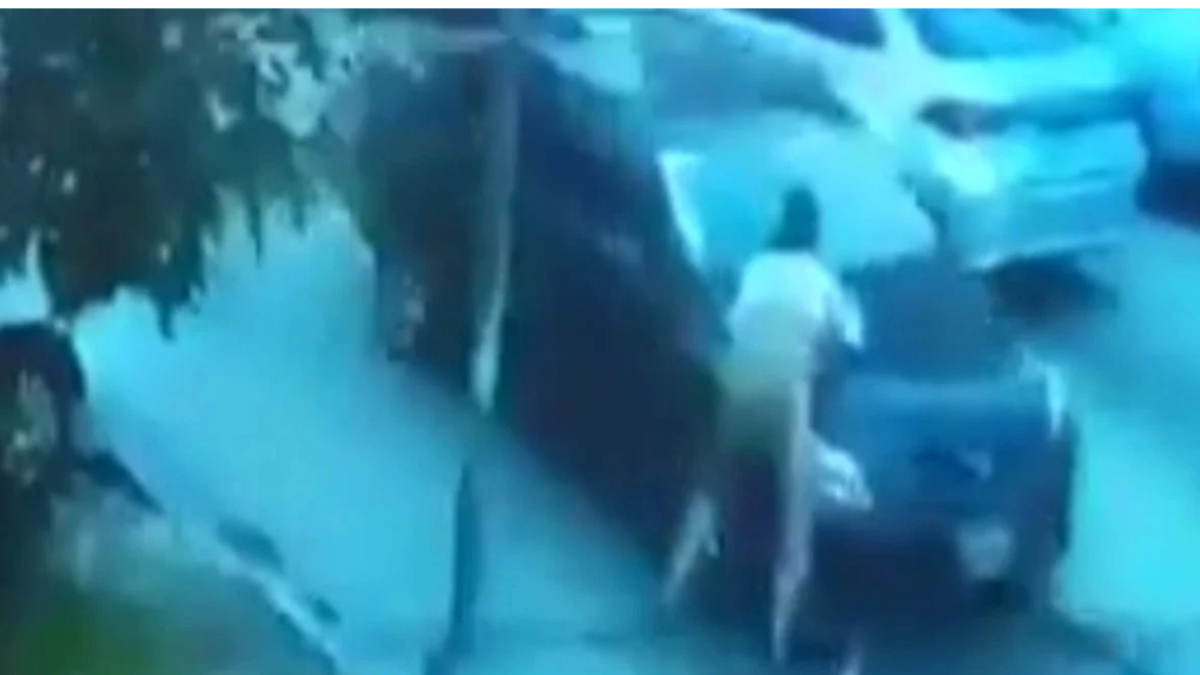 Citó a una menor de edad