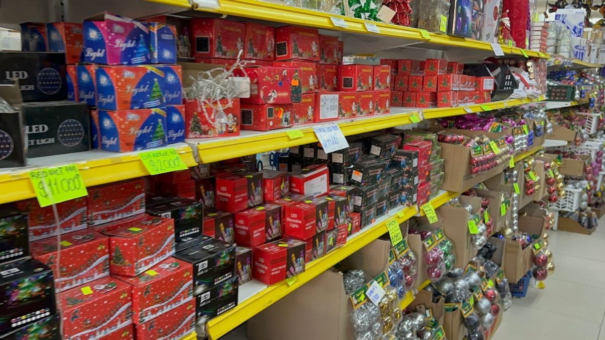 La decoración lumínica sigue siendo lo más comprado de cara a la Navidad. La decoración lumínica sigue siendo lo más comprado de cara a la Navidad.