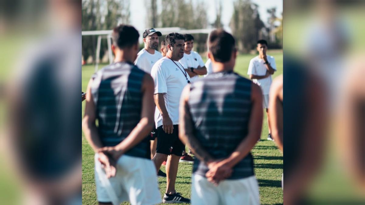 El entrenador de Colón