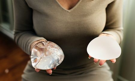 Aire de Santa Fe | Implantes mamarios.jpg