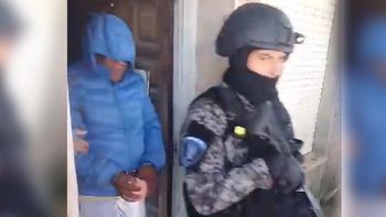 Lo detuvieron por vender drogas, se infartó, le dieron el alta y ahora quedó preso
