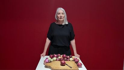 El Museo Rosa Galisteo reabrió sus puertas con dos nuevas exposiciones que invitan a reflexionar sobre los vínculos entre el arte y su contexto