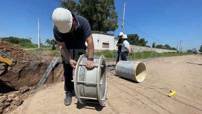 Esperan normalizar el servicio de agua potable en Santo Tomé durante la madrugada del jueves