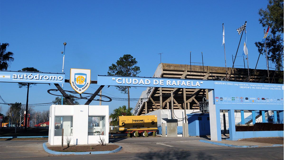 El agresor cit&oacute; a su v&iacute;ctima en inmediaciones del aut&oacute;dromo con la excusa de venderle un par de zapatillas