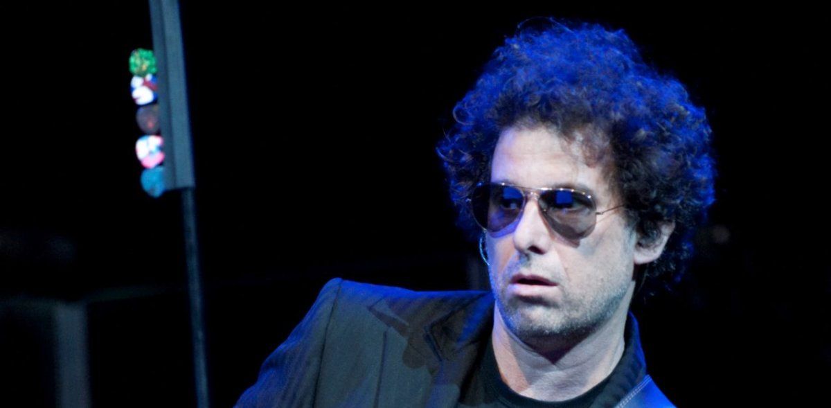 Andrés Calamaro se burla de venezolanos en Chile con un video de Spiderman