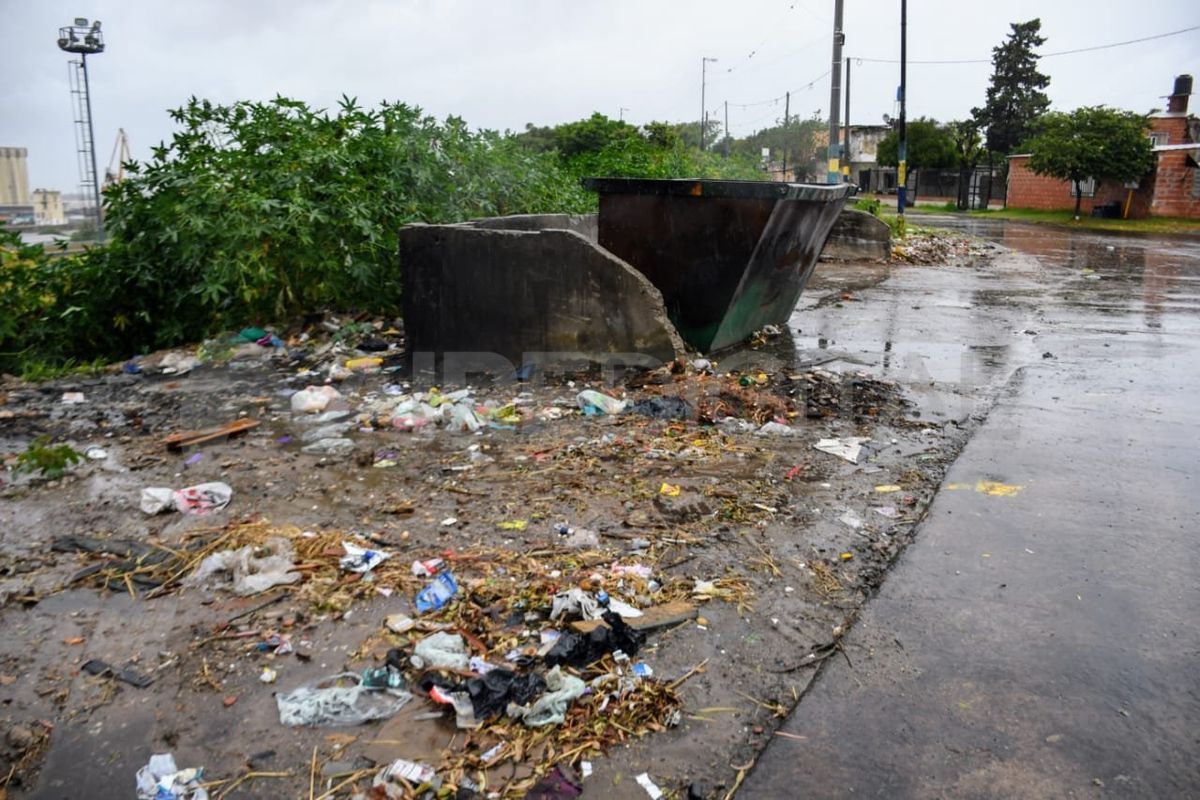 El hallazgo se produjo en las últimas horas del lunes en un zanjón de Villa Manuelita, en la zona sur de Rosario. El hallazgo se produjo en las últimas horas del lunes en un zanjón de Villa Manuelita, en la zona sur de Rosario.