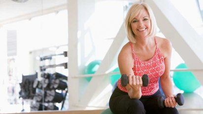 Estos son los ejercicios que debes hacer si ya cumpliste 50 años