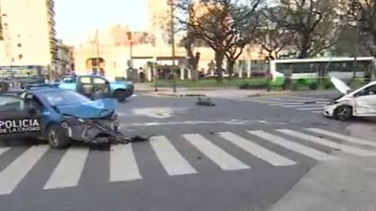 Los efectivos están internados en el hospital Argerich.