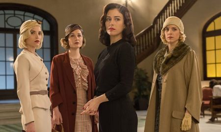Netflix: 5 series españolas que son un éxito de la plataforma. Netflix: 5 series españolas que son un éxito de la plataforma.