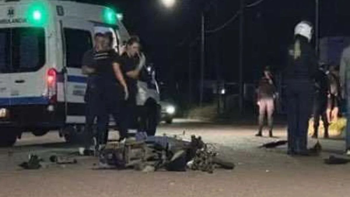 El jugador argentino del Corinthians Rodrigo Garro chocó con su camioneta en la ciudad General Pico