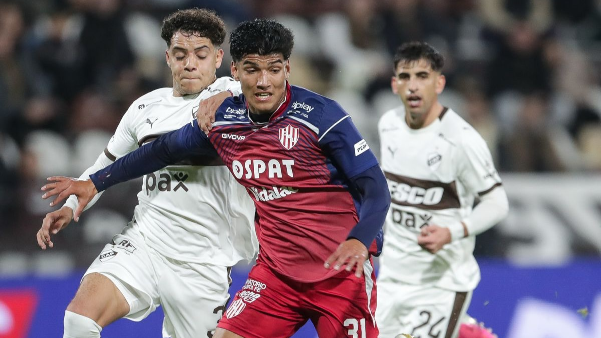 Misael Aguirre fue de la partida en el empate 2 a 2 de Unión ante Platense. Misael Aguirre fue de la partida en el empate 2 a 2 de Unión ante Platense.