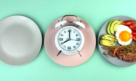 A qué hora deberíamos dejar de comer según Harvard si queremos adelgazar A qué hora deberíamos dejar de comer según Harvard si queremos adelgazar