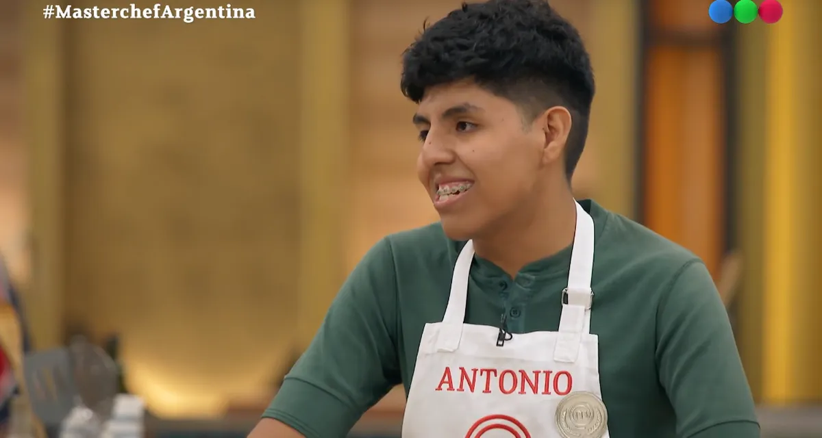 Antonio de MasterChef no la pasa bien en Buenos Aires y extraña a su familia.