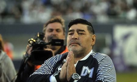 maradona volvio a faltar al entrenamiento de gimnasia maradona volvio a faltar al entrenamiento de gimnasia
