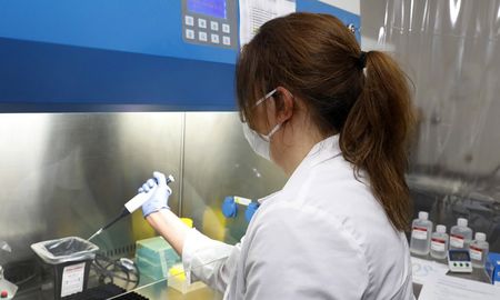 De las últimas personas fallecidas reportadas, 156 son hombres y 128, mujeres, se indicó en el reporte diario de la cartera sanitaria. De las últimas personas fallecidas reportadas, 156 son hombres y 128, mujeres, se indicó en el reporte diario de la cartera sanitaria.