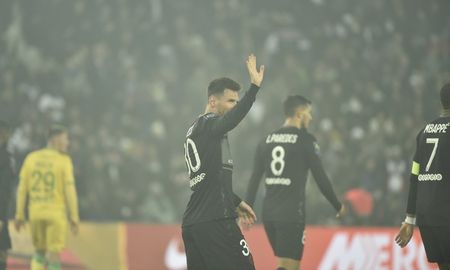 El argentino jugó por última vez en su club el pasado 29 de octubre ante Lille (2-1), partido en el que fue reemplazado en el segundo tiempo. El argentino jugó por última vez en su club el pasado 29 de octubre ante Lille (2-1), partido en el que fue reemplazado en el segundo tiempo.