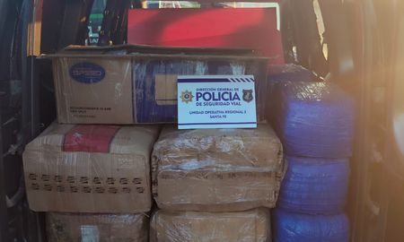dictaron prision preventiva para los detenidos con mas de 230 kilos de marihuana en la autopista dictaron prision preventiva para los detenidos con mas de 230 kilos de marihuana en la autopista