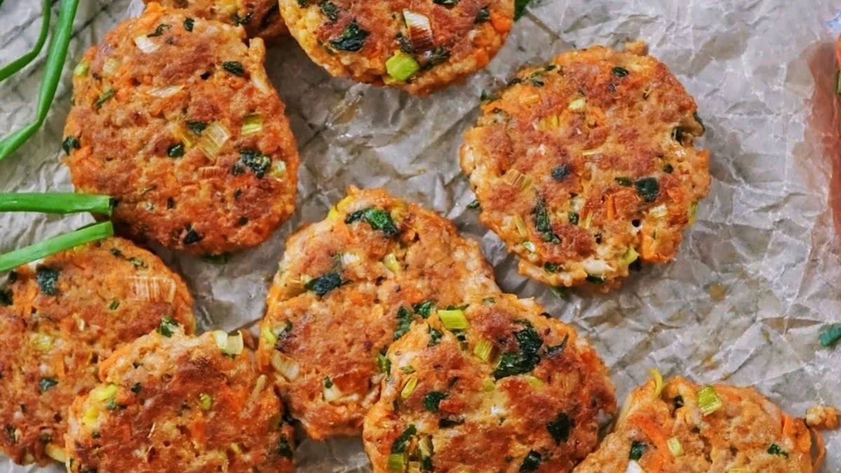 Buñuelos de verduras y queso: la receta infalible de Jimena Monteverde para cocinar en casa