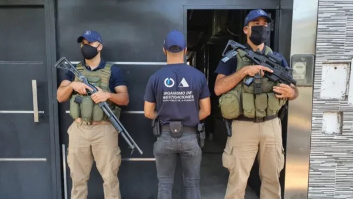 La TOE y el Organismo de Investigaciones en uno de los procedimientos.