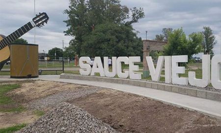 Sauce Viejo festeja el Sagrado Corazón de Jesús. Sauce Viejo festeja el Sagrado Corazón de Jesús.