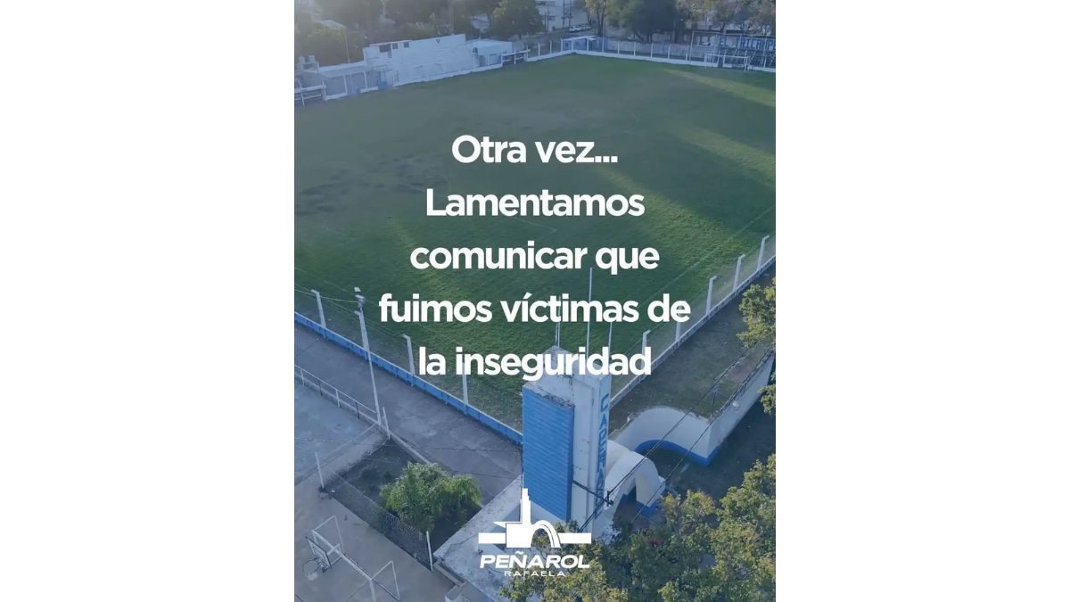 El Club Peñarol de Rafaela volvió a ser víctima de la inseguridad tras registrarse un nuevo robo de cables. El Club Peñarol de Rafaela volvió a ser víctima de la inseguridad tras registrarse un nuevo robo de cables.