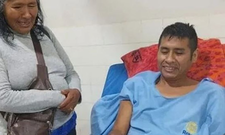 Un albañil argentino fue atropellado en Bolivia y le pide 1.5 mil pesos para la cirugía. Un albañil argentino fue atropellado en Bolivia y le pide 1.5 mil pesos para la cirugía.