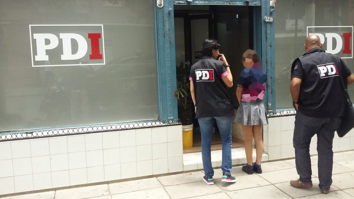 Bomba: Salió de rendir, se la llevaron detenida y la imputaron