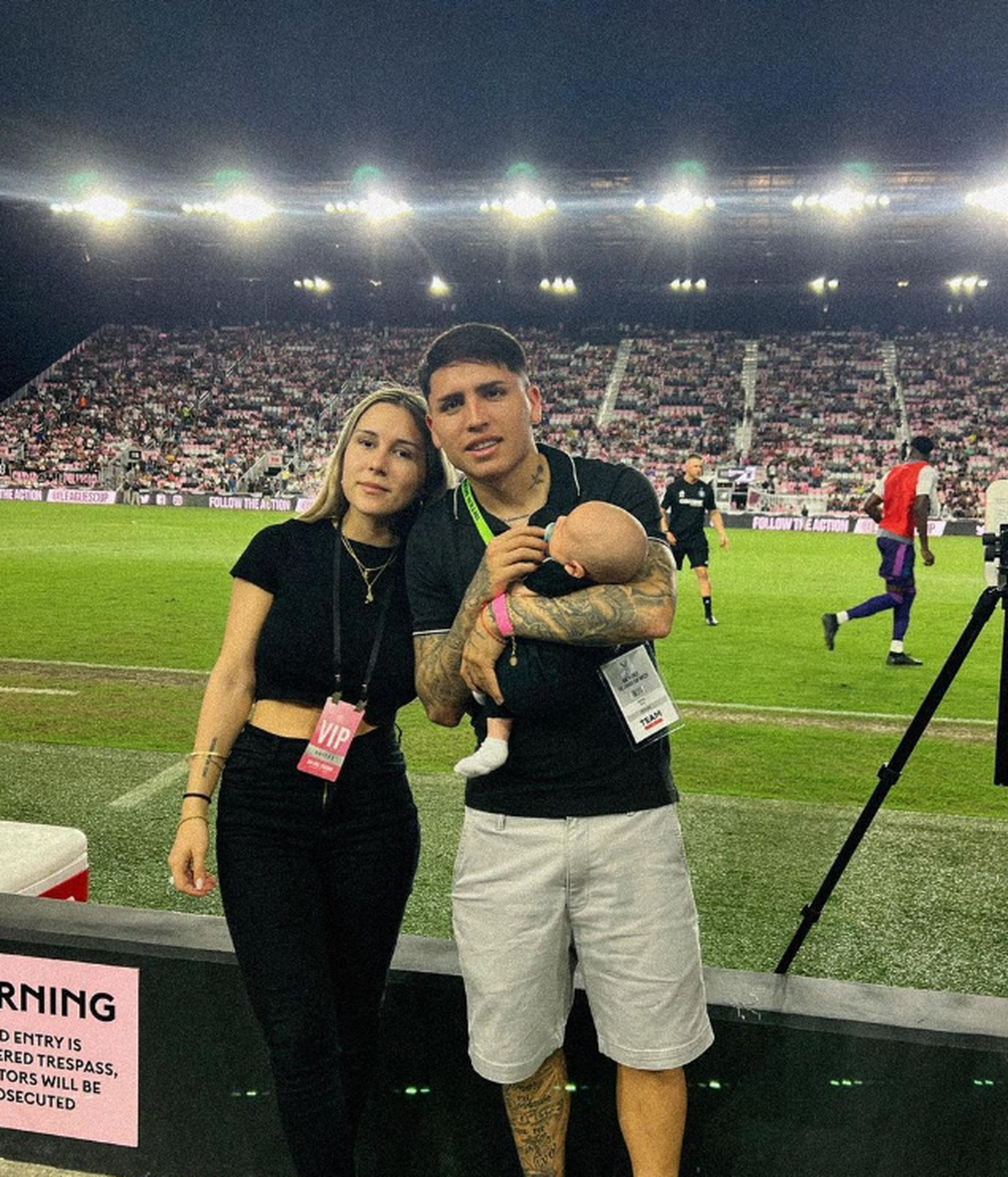 Facundo Farías y Angi Olivera junto a su hijo, Valentino. Facundo Farías y Angi Olivera junto a su hijo, Valentino.