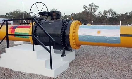 Bolivia aseguró que puede suministrar un mayor flujo de gas hacia la Argentina. Bolivia aseguró que puede suministrar un mayor flujo de gas hacia la Argentina.