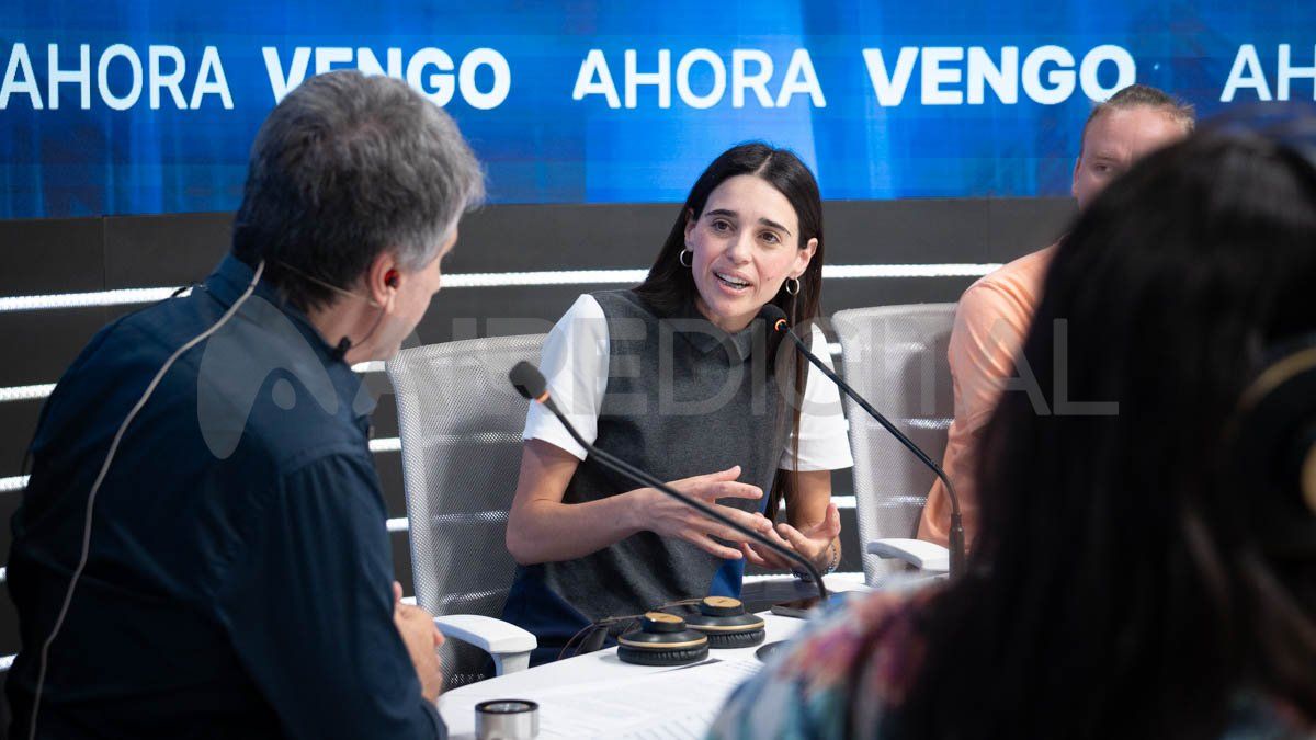 La intendenta de San Jerónimo Norte, Paola Devesa, compartió detalles exclusivos sobre las actividades en la Fiesta Provincial de la Leche. La intendenta de San Jerónimo Norte, Paola Devesa, compartió detalles exclusivos sobre las actividades en la Fiesta Provincial de la Leche.