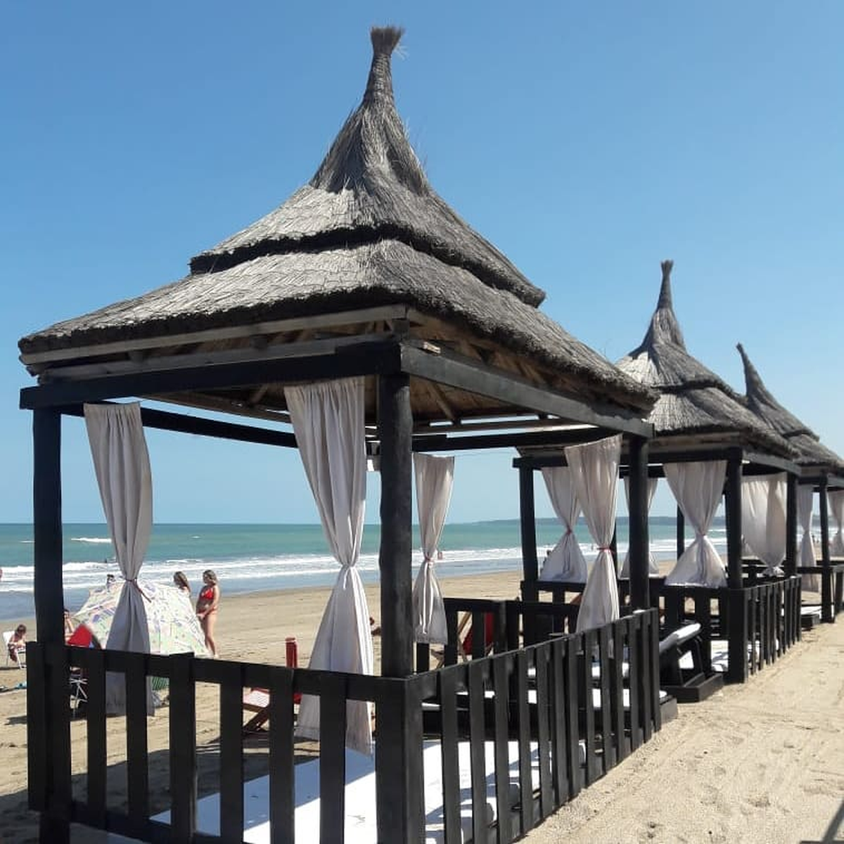 Abracadabra Beach