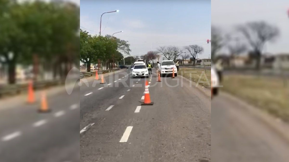 El ataque se dio en el ingreso a la ciuda de Santa Fe en la autopista Santa Fe – Rosario.