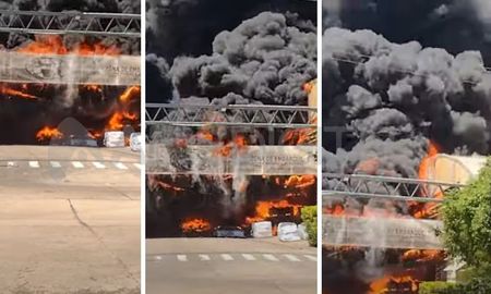 El incendio comenzó alrededor de las 11:05 en la zona de embarque de la empresa. Trabajaron bomberos de Las Toscas, Florencia y Villa Ocampo. El incendio comenzó alrededor de las 11:05 en la zona de embarque de la empresa. Trabajaron bomberos de Las Toscas, Florencia y Villa Ocampo.