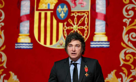 Javier Milei volvió a criticar a Pedro Sánchez en su visita a España. Javier Milei volvió a criticar a Pedro Sánchez en su visita a España.
