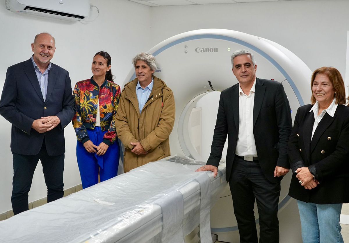 El exgobernador Omar Perotti reafirmó su defensa de la universidad pública como motor de desarrollo social y productivo.