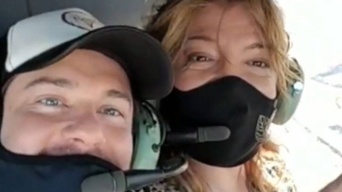 Lizy Tagliani fue a dar un paseo en el helic&oacute;ptero para celebrar sus 50.