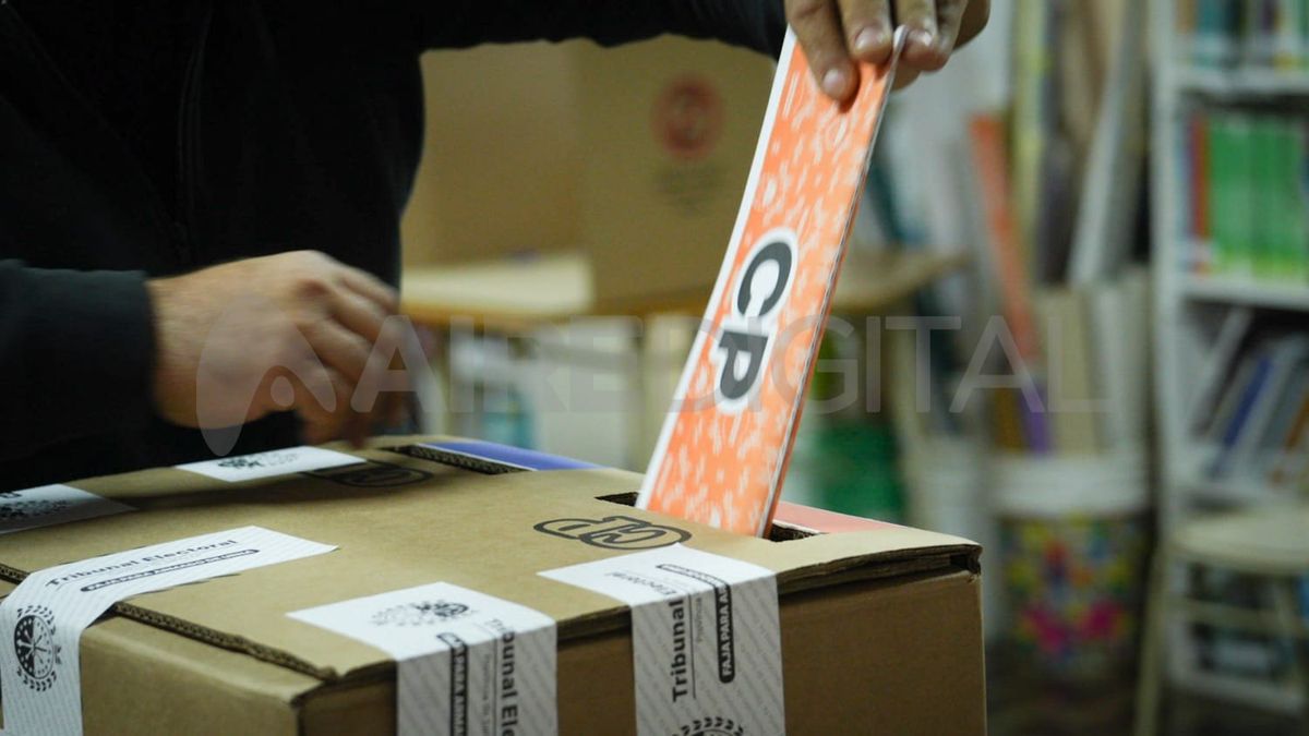 El gobernador Maximiliano Pullaro fue el candidato más votado en las elecciones de convencionales.