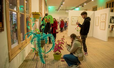La +Feria Arte Contemporáneo llega a Santa Fe este fin de semana con una propuesta para disfrutar en familia. La +Feria Arte Contemporáneo llega a Santa Fe este fin de semana con una propuesta para disfrutar en familia.
