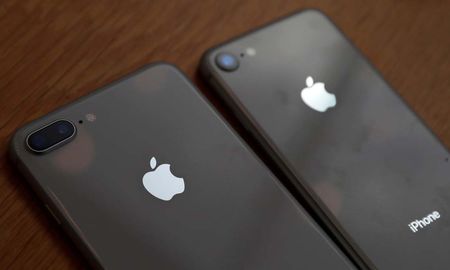 Imagen ilustrativa / Teléfonos iPhone 8 y 8 Plus Imagen ilustrativa / Teléfonos iPhone 8 y 8 Plus