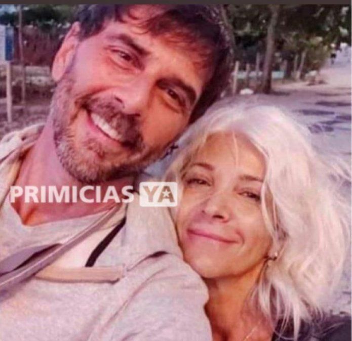Juan Darthés en Brasil junto a su esposa.
