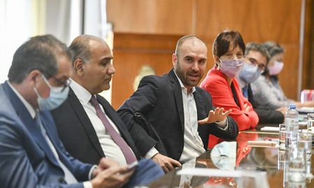 El Gobierno evalúa seriamente la posibilidad de avanzar en una redacción unificada de la letra del proyecto. El Gobierno evalúa seriamente la posibilidad de avanzar en una redacción unificada de la letra del proyecto.