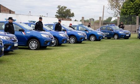 En total fueron asignados a la Unidad Regional I diez móviles policiales. En total fueron asignados a la Unidad Regional I diez móviles policiales.
