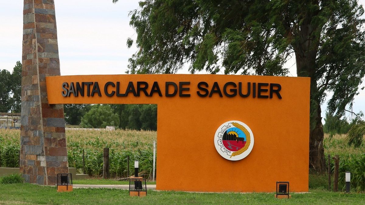 Ingreso al pueblo de Santa Clara de Saguier. Ingreso al pueblo de Santa Clara de Saguier.