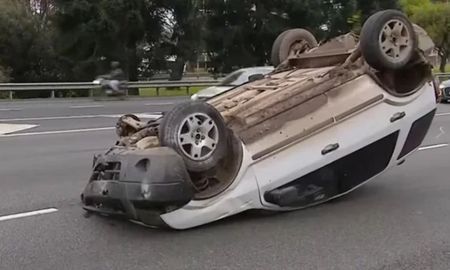 Tremendo siniestro vial en plena madrugada. Tremendo siniestro vial en plena madrugada.