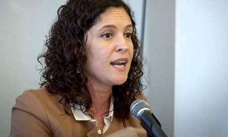 la fiscal Carla Cerliani ejercerá las funciones de la Dirección Provincial del Organismo de Investigaciones durante 90 días. la fiscal Carla Cerliani ejercerá las funciones de la Dirección Provincial del Organismo de Investigaciones durante 90 días.